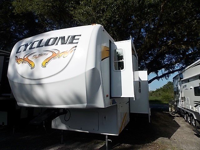 2008 Heartland Cyclone Photo