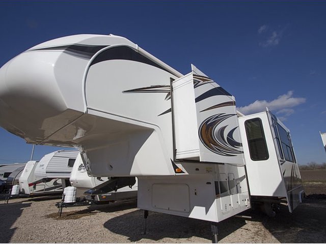 2012 Heartland Cyclone Photo
