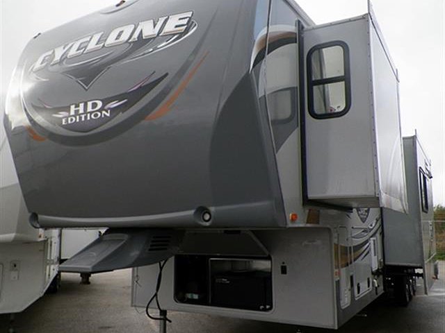 2011 Heartland Cyclone Photo