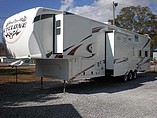 2011 Heartland Cyclone Photo #3