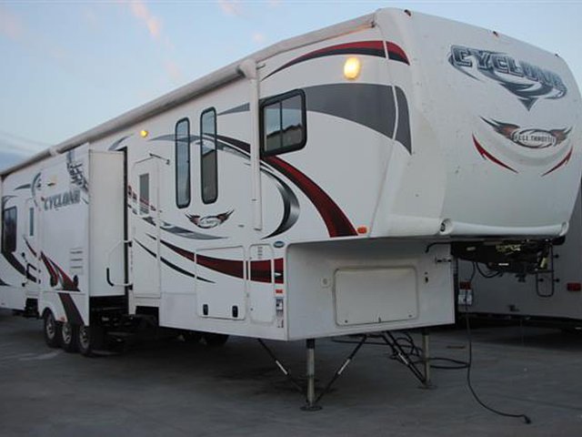 2011 Heartland Cyclone Photo