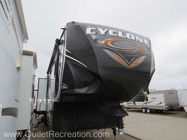 14 Heartland Cyclone