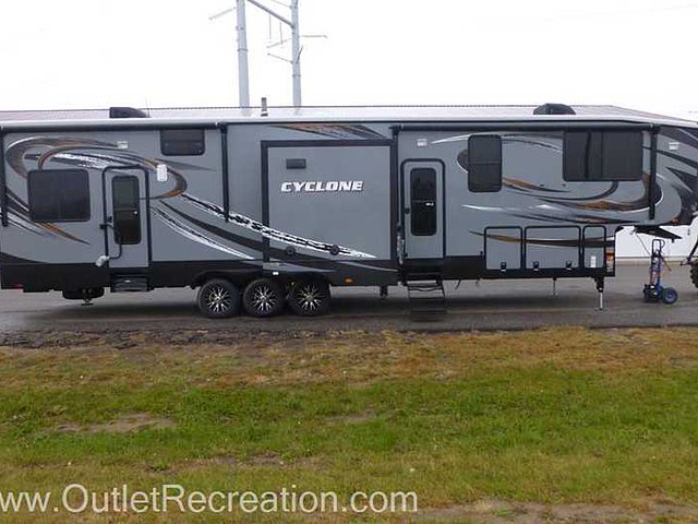 2015 Heartland Cyclone Photo