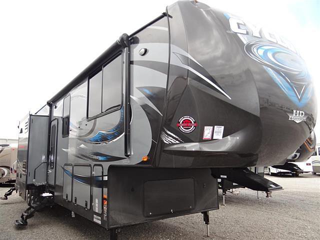 16 Heartland Cyclone