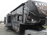 16 Heartland Cyclone
