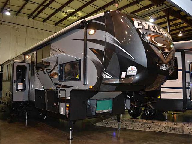 2015 Heartland Cyclone Photo