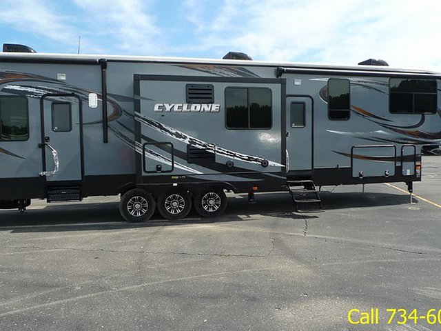 2015 Heartland Cyclone Photo