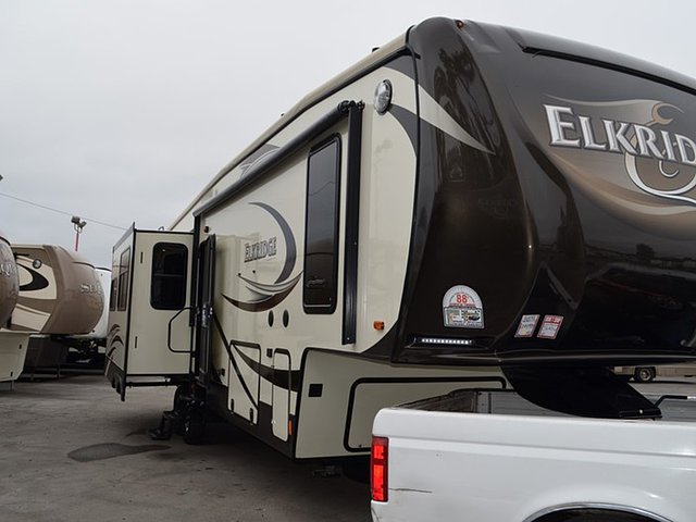 2015 Heartland ElkRidge Photo