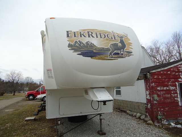 2010 Heartland ElkRidge Photo