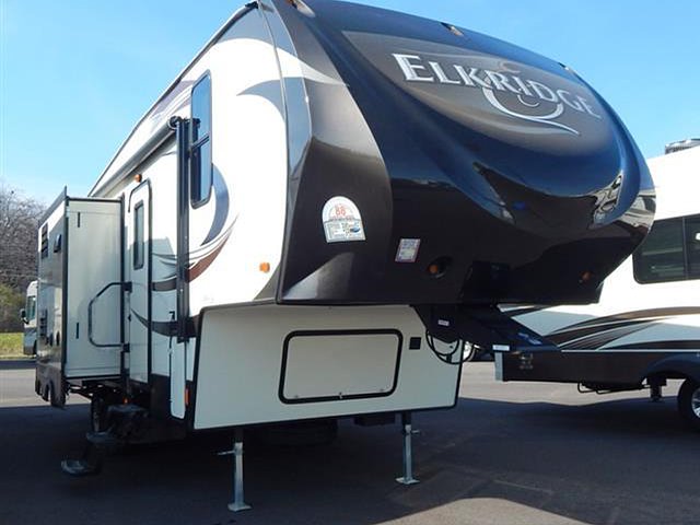 2016 Heartland ElkRidge Xtreme Light Photo