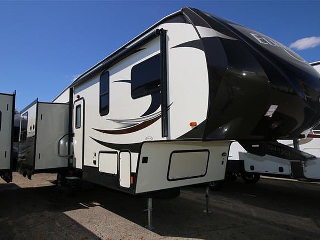 2016 Heartland ElkRidge Xtreme Light Photo