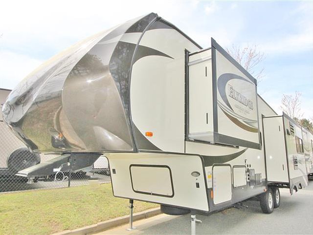 16 Heartland ElkRidge Xtreme Light