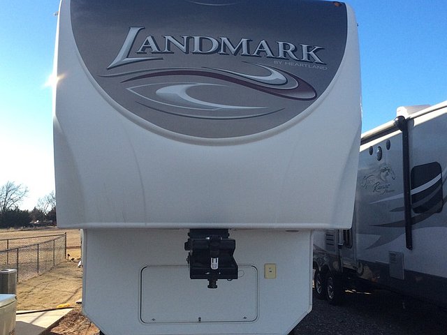 2013 Heartland Landmark Photo
