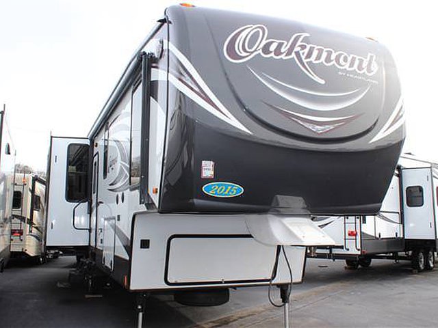 2015 Heartland Oakmont Photo