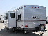 2013 Heartland Pioneer Photo #8
