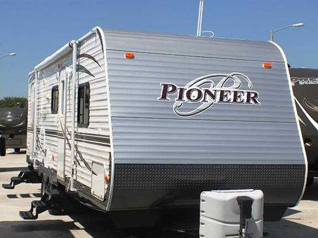 2013 Heartland Pioneer Photo