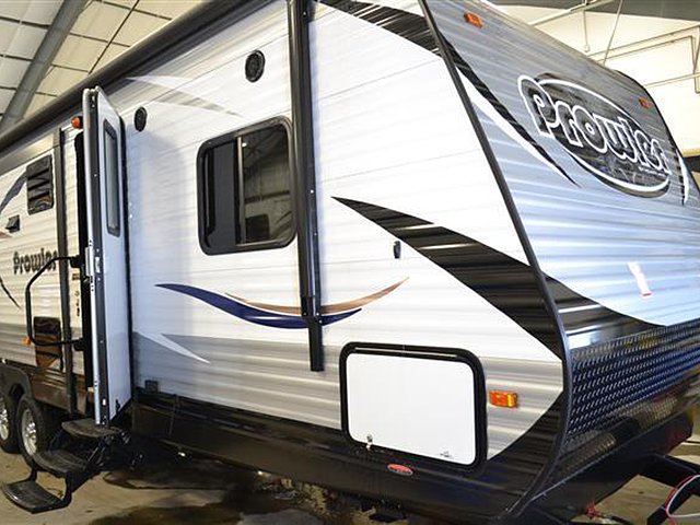15 Heartland Prowler