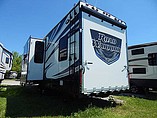 2015 Heartland Road Warrior Photo #8