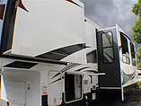 2012 Heartland Road Warrior Photo #3