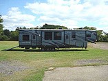 2014 Heartland Road Warrior Photo #3