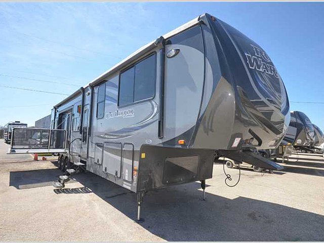 2015 Heartland Road Warrior Photo