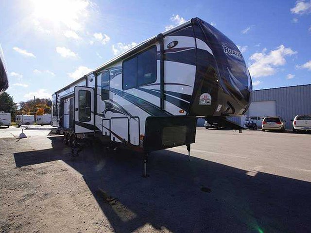 2015 Heartland Road Warrior Photo