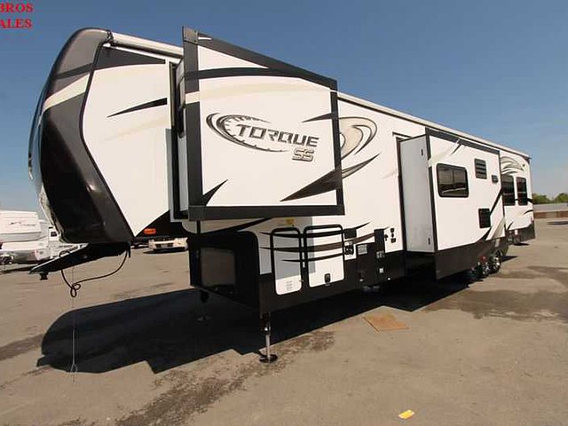 2015 Heartland Torque Photo