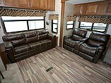 2016 Highland Ridge RV 3X Photo #17