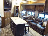 2016 Highland Ridge RV 3X Photo #4