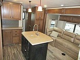 2016 Highland Ridge RV Light Photo #4