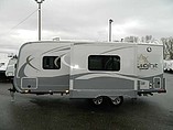 2016 Highland Ridge RV Light Photo #7