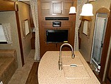 2016 Highland Ridge RV Light Photo #17