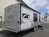 2016 Highland Ridge RV Light Photo #4