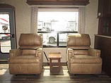 2016 Highland Ridge RV Light Photo #15