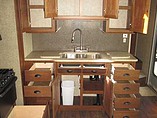 2015 Highland Ridge RV Light Photo #18