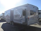 2015 Highland Ridge RV Light Photo #7