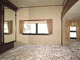 2015 Highland Ridge RV Light Photo #27