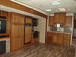 2015 Highland Ridge RV Light Photo #10