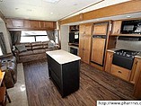 2015 Highland Ridge RV Light Photo #3