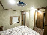 2016 Highland Ridge RV Light Photo #10