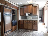 2016 Highland Ridge RV Light Photo #10