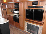 2015 Highland Ridge RV Light Photo #14