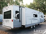 2016 Highland Ridge RV Light Photo #6