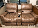 2016 Highland Ridge RV Light Photo #26