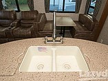 2016 Highland Ridge RV Light Photo #34