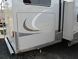 2016 Highland Ridge RV Light Photo #6