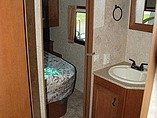 2016 Highland Ridge RV Light Photo #19