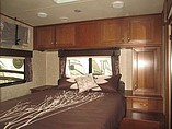 2015 Highland Ridge RV Roamer Photo #21