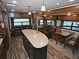 2016 Highland Ridge RV Roamer Photo #8