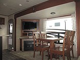 2015 Highland Ridge RV Roamer Photo #12